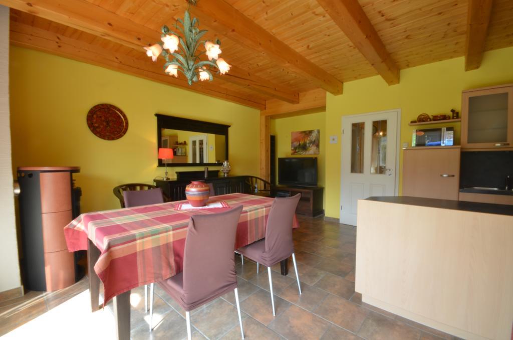 Chalet Yulia Zell am See Room photo